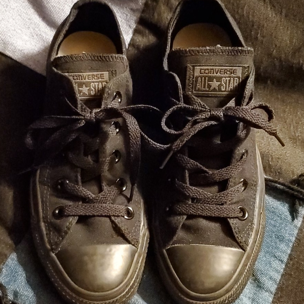 Converse AllStar Black size 6 (womens)